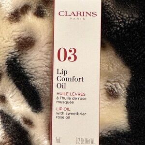 Clarins Lip Comfort Oil - 03 Vibrant Red